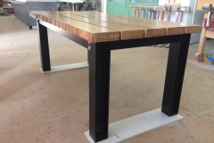 3-Eiche-Tisch-2
